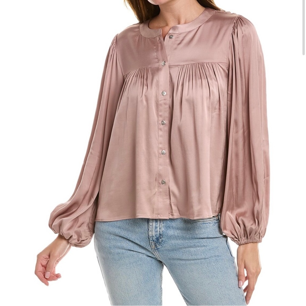 NWT Chaser stretch silky woven button down blouse